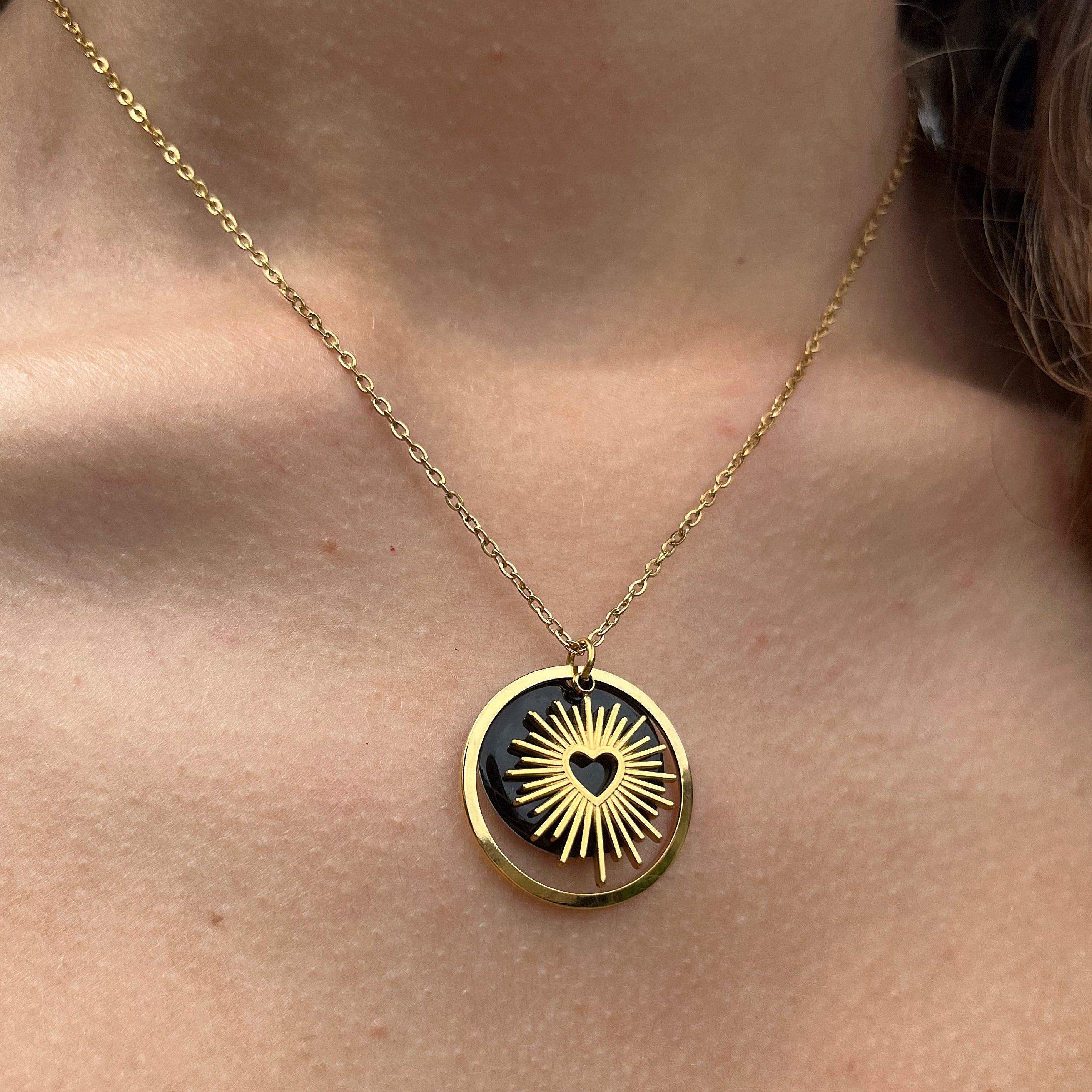 Collier Nina noir doré